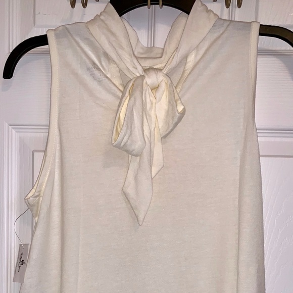 New Disney Beauty and The Beast Graphic Halter Medium - Picture 5 of 8